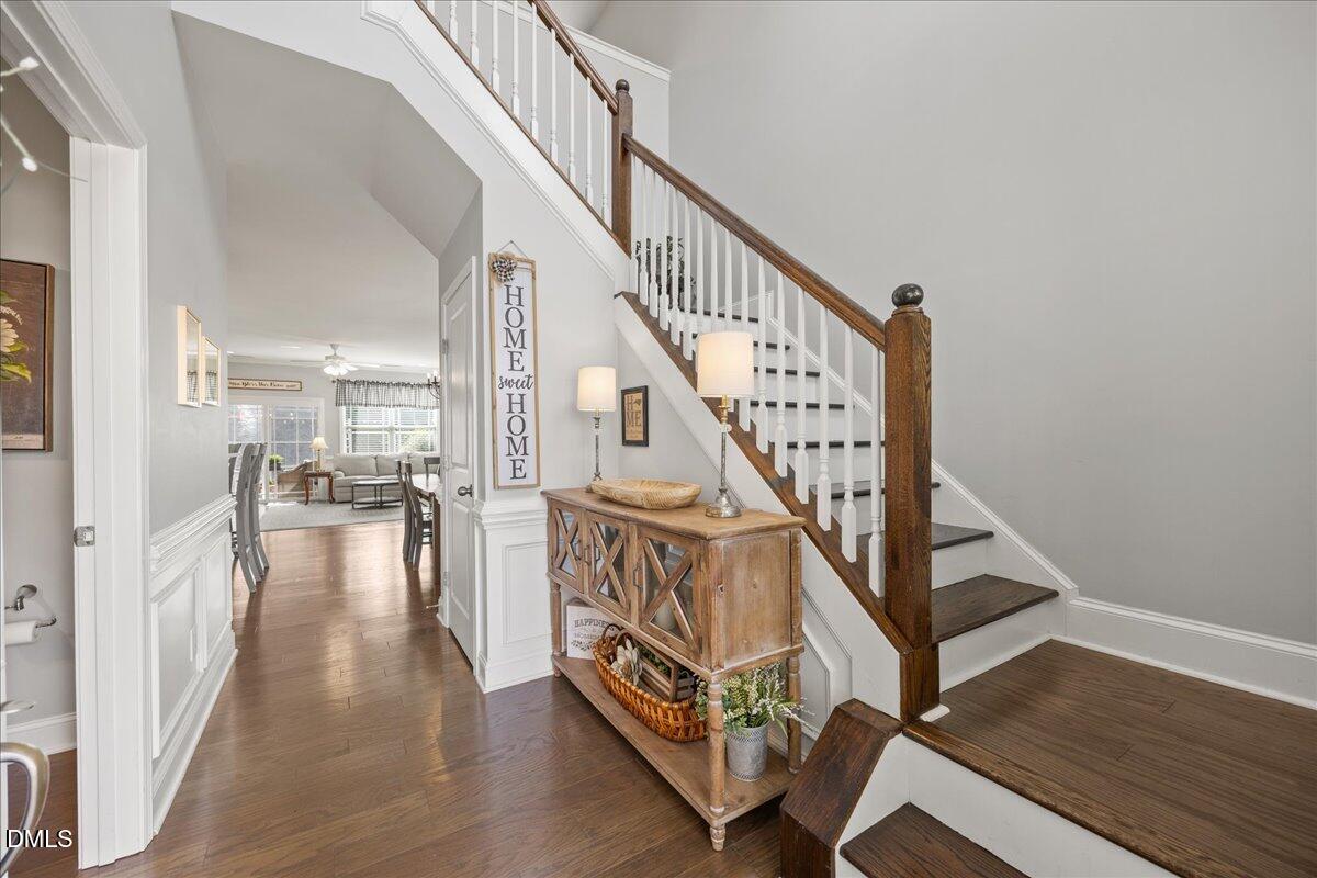 216 Mayfield Drive Apex, NC 27539 - Photo 4 of 66 11-2A1A8850