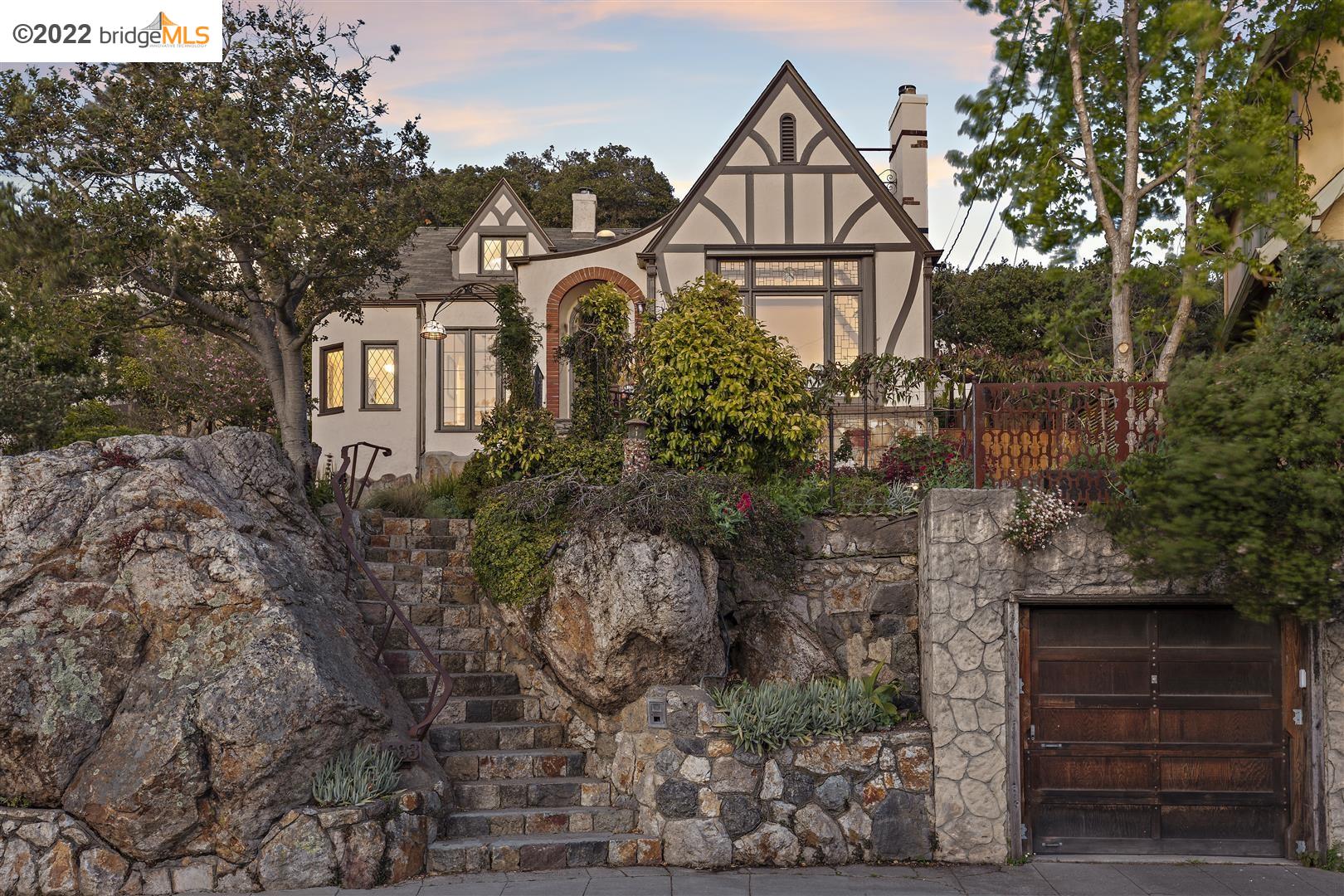683 Vincente Avenue Berkeley, CA 94707 - Photo 1 of 1 a view of a back yard