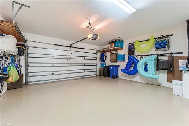 $1,000,000 | 9127 Falling Leaf Drive, Estero, FL 34135