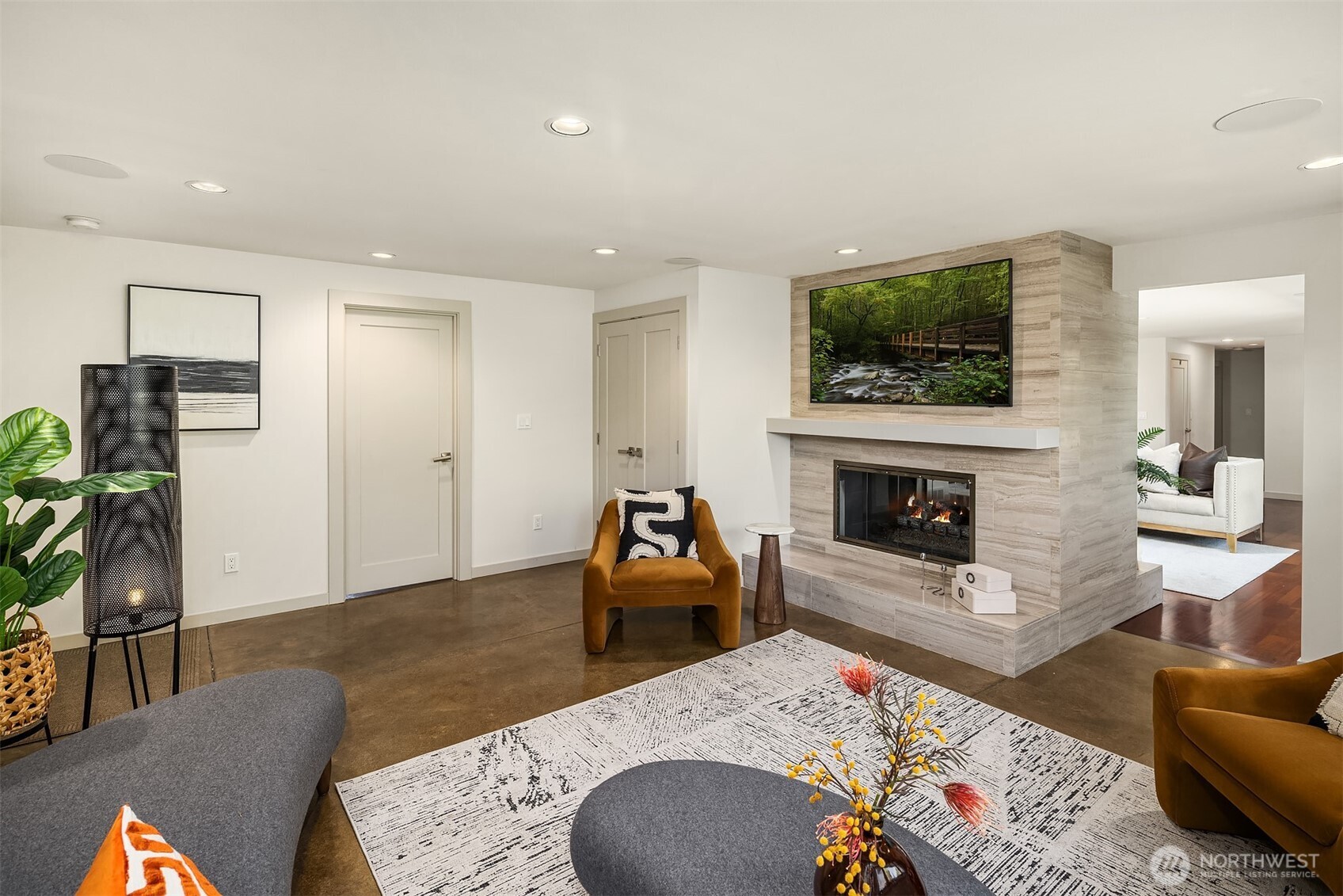 3001 Hunts Point Road Bellevue, WA 98004 - Photo 13 of 36 Gallery Image 13