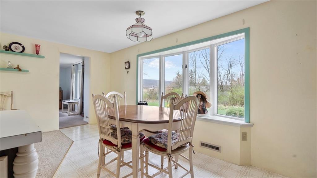 163 St Cecilia Road Latrobe, PA 15650 - Photo 7 of 40 Gallery Image 7