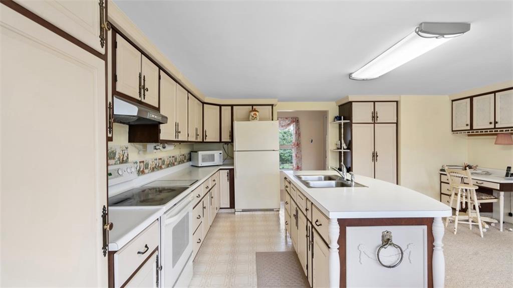 163 St Cecilia Road Latrobe, PA 15650 - Photo 10 of 40 Gallery Image 10