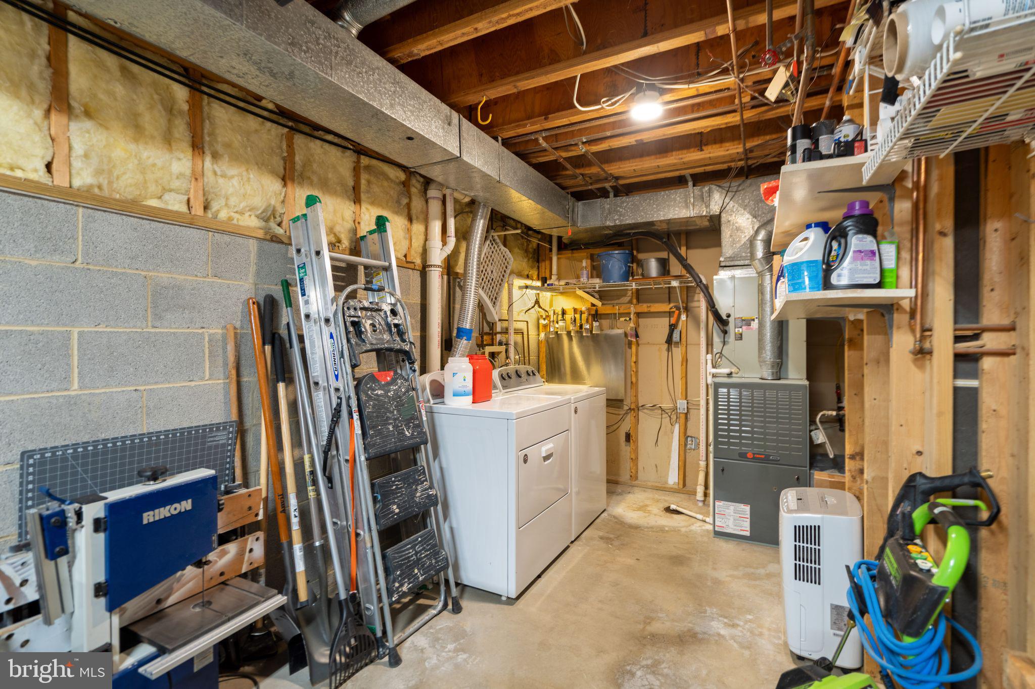 9012 Daum Court Springfield, VA 22153 - Photo 25 of 46 Functional basement laundry space.
