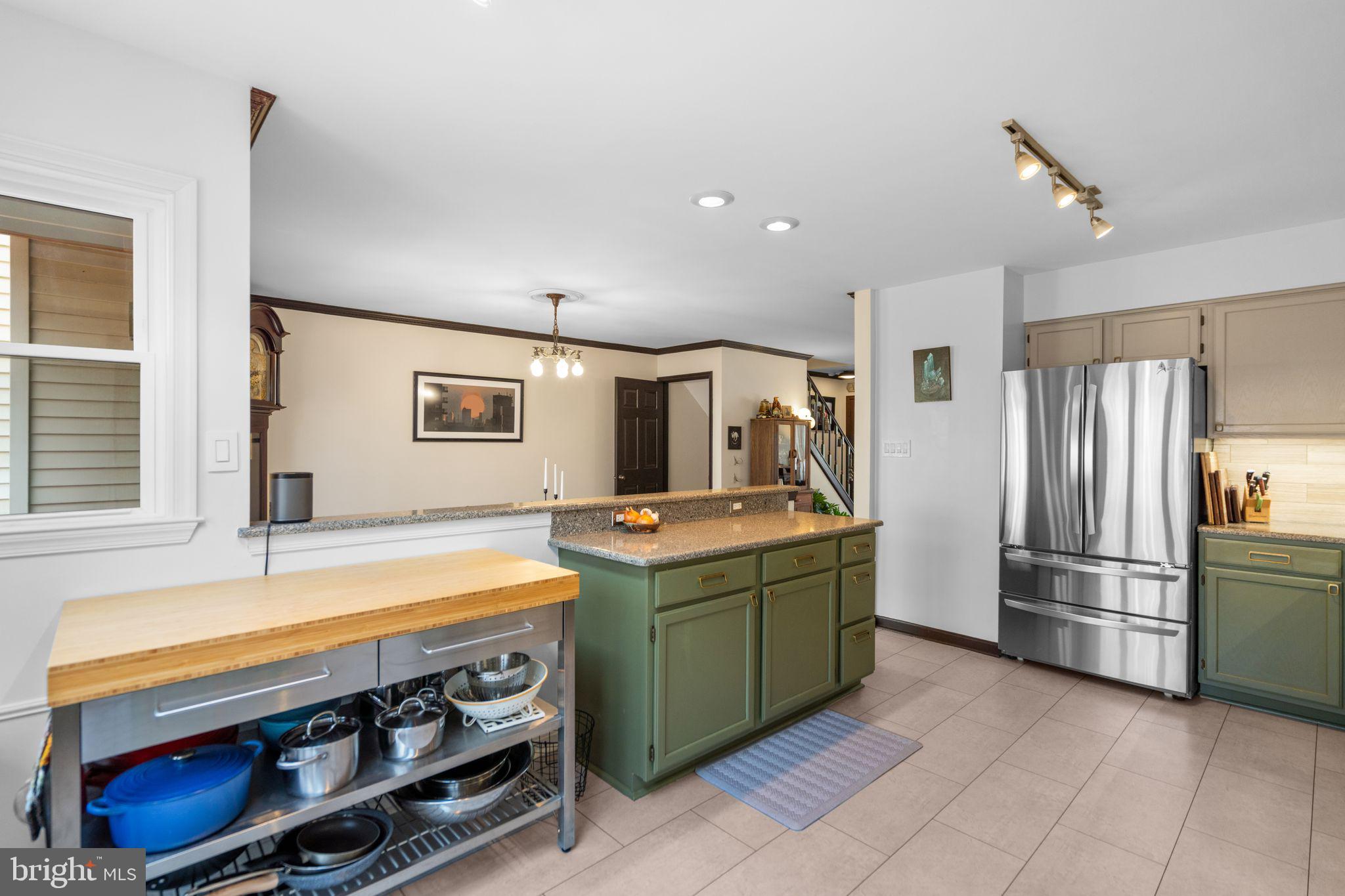 9012 Daum Court Springfield, VA 22153 - Photo 37 of 46 Modern kitchen with stylish finishes.