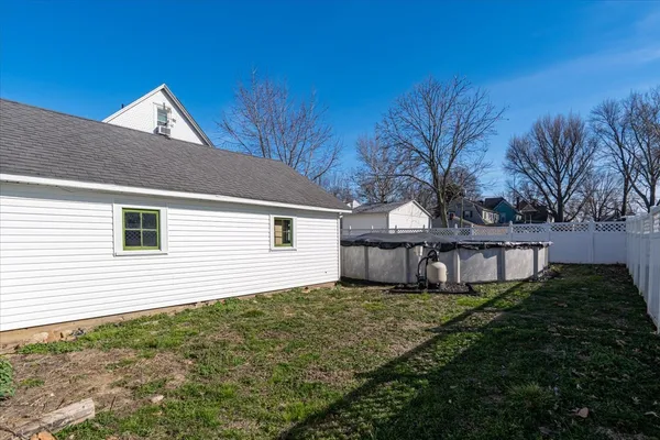 $225,000 | 709 North Center Street, Clinton, IL 61727