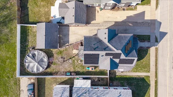 $225,000 | 709 North Center Street, Clinton, IL 61727