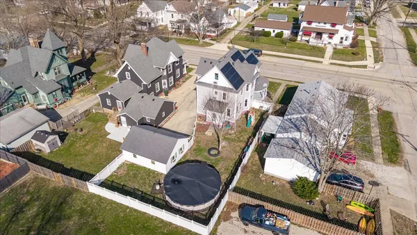 $225,000 | 709 North Center Street, Clinton, IL 61727