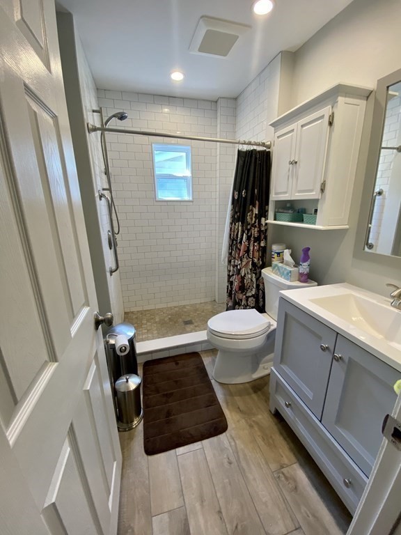 19 Arnold Road Quincy, MA 02171 - Photo 11 of 22 Gallery Image 11