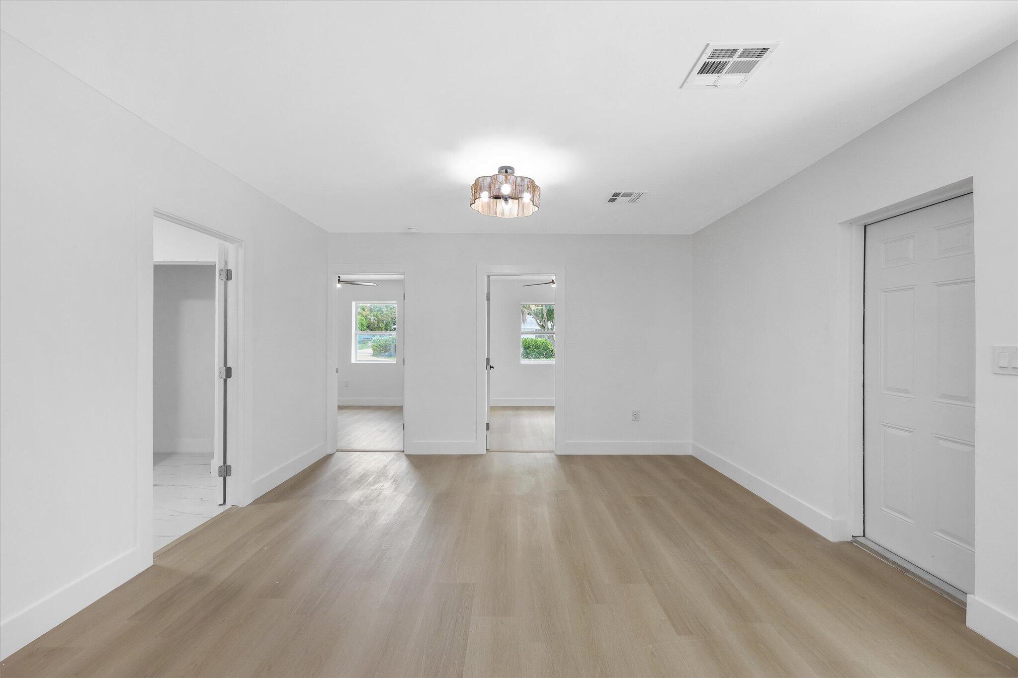 1803 Service Road North Palm Beach, FL 33408 - Photo 11 of 51 11-11