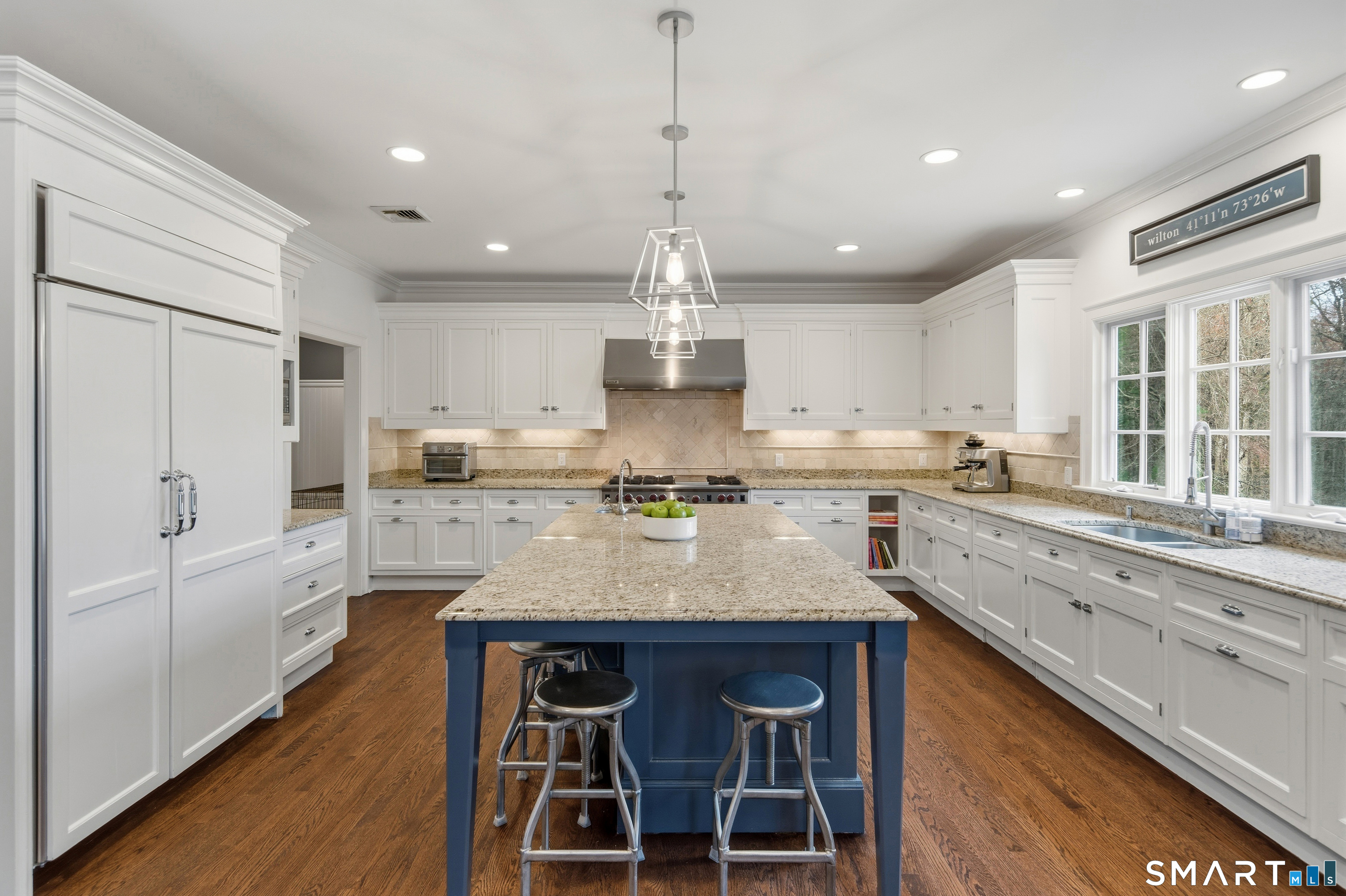 137 Linden Tree Road Wilton, CT 06897 - Photo 13 of 40 a kitchen with granite countertop a counter space stainless steel appliances and cabinets
