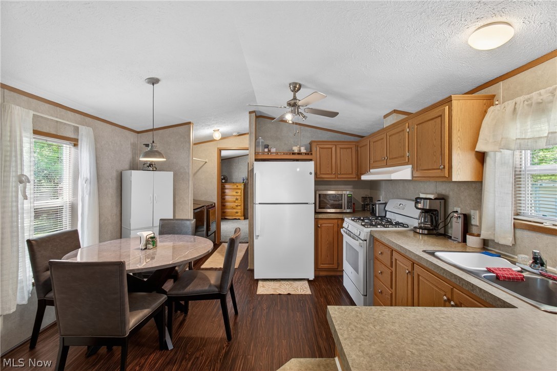 110 West Lebanon Road, Unit 37 Dalton, OH 44618 - Photo 9 of 22