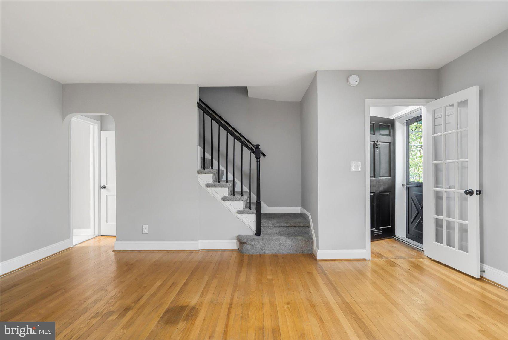 8114 Clyde Bank Road Towson, MD 21286 - Photo 3 of 38