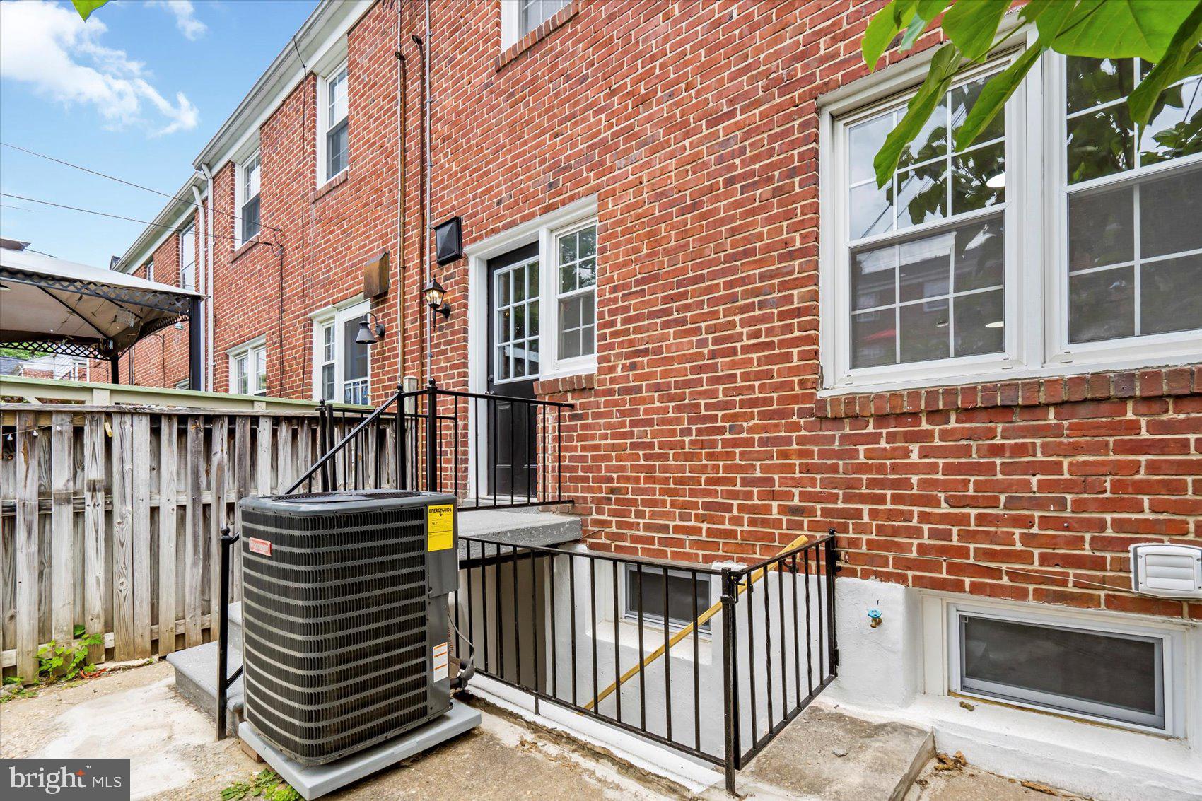 8114 Clyde Bank Road Towson, MD 21286 - Photo 36 of 38