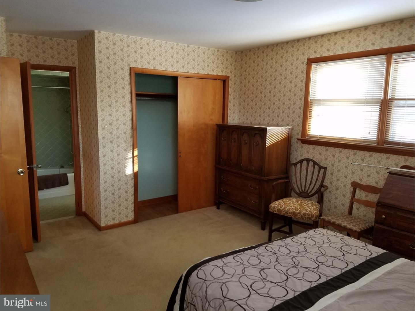 1465 Klockner Road Hamilton, NJ 08619 - Photo 8 of 14