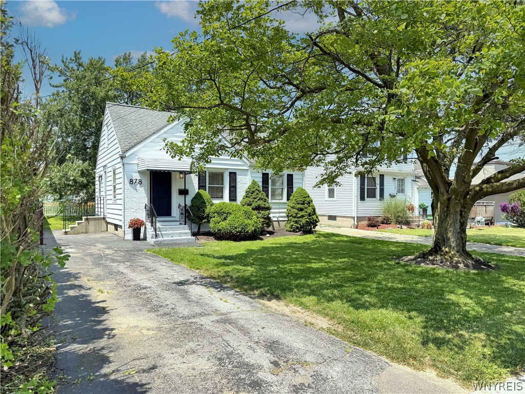 878 Beach Road Cheektowaga, NY 14225 - Photo 1 of 34 Exterior Front