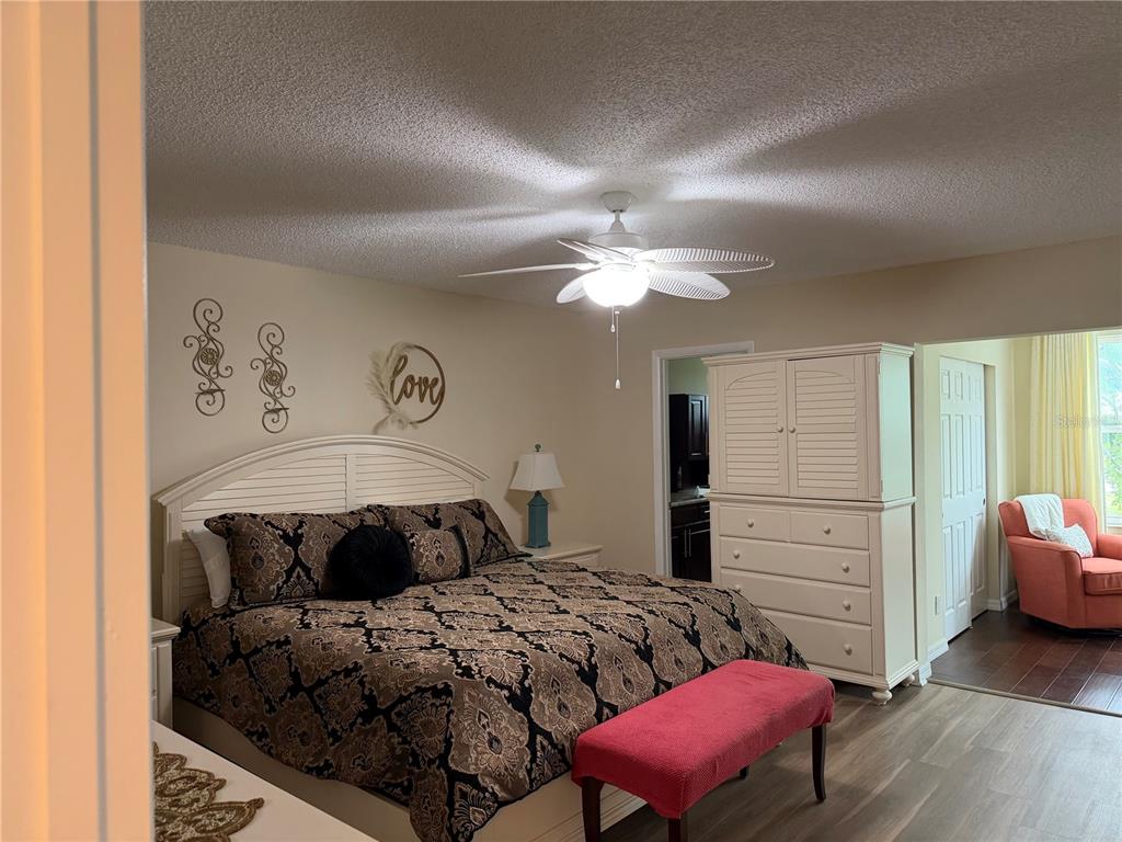 2426 Ecuadorian Way, Unit 40 Clearwater, FL 33763 - Photo 13 of 15
