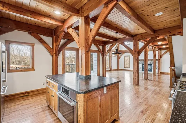 $950,000 | 16410 Northeast 121st Terrace, Kearney, MO 64060