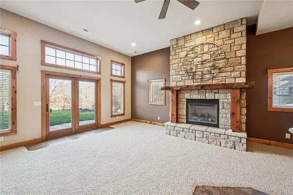 $899,000 | 16410 Northeast 121st Terrace, Kearney, MO 64060