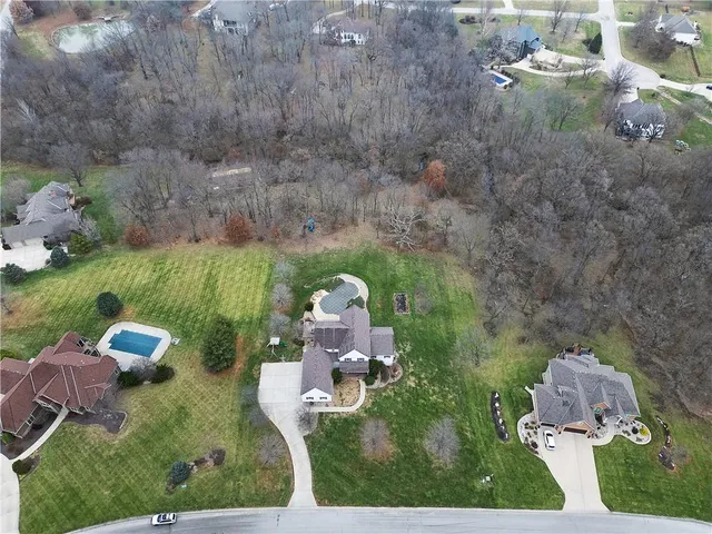 $950,000 | 16410 Northeast 121st Terrace, Kearney, MO 64060