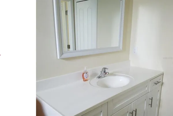 $1,700 | 12090 Malaga Avenue, North Port, FL 34287