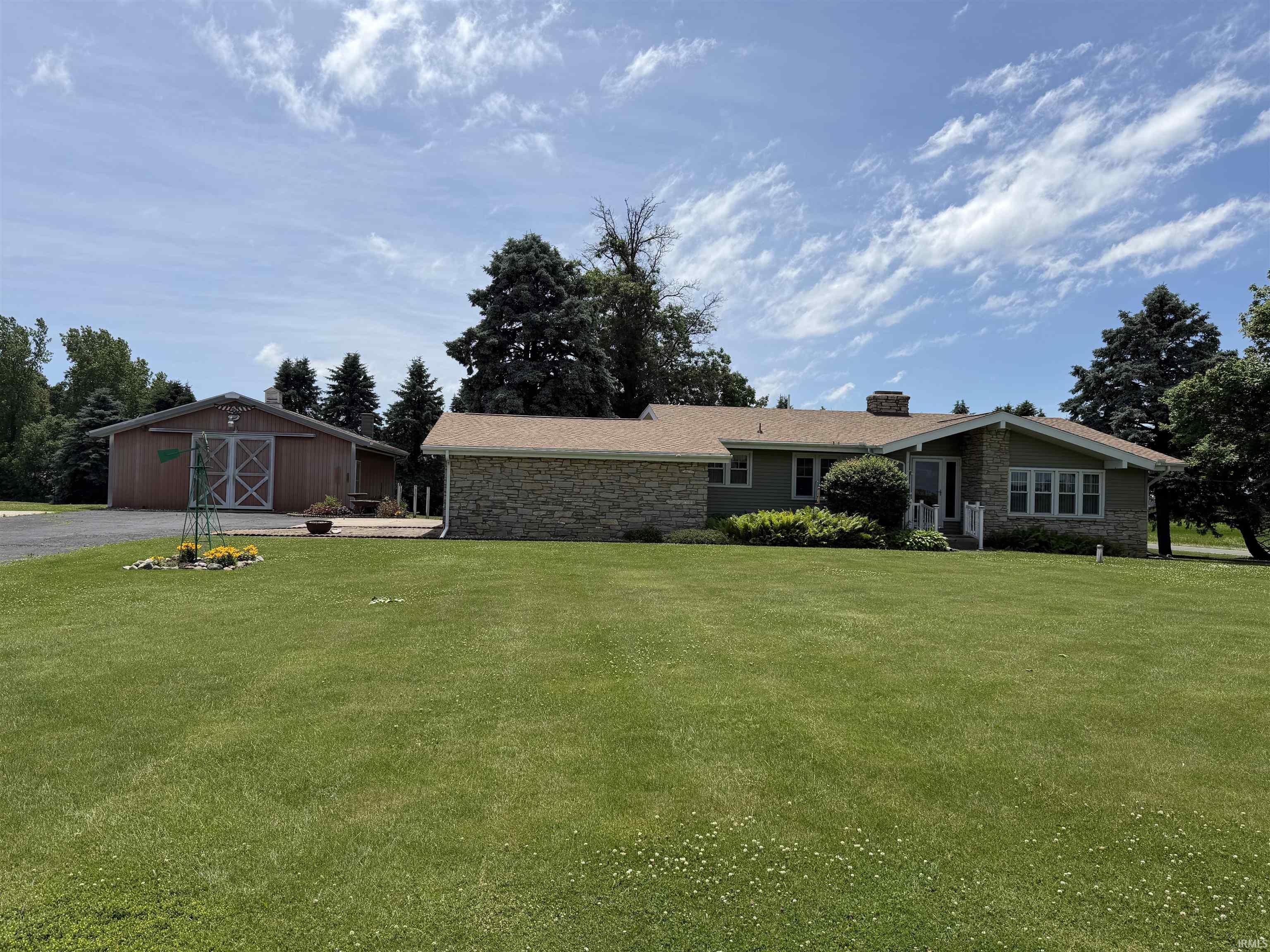 13982 Kline Road Mishawaka, IN 46544 - Photo 1 of 35