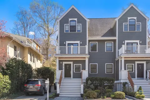 $3,850,000 | 90 Columbia Street, Unit U90, Brookline, MA 02446
