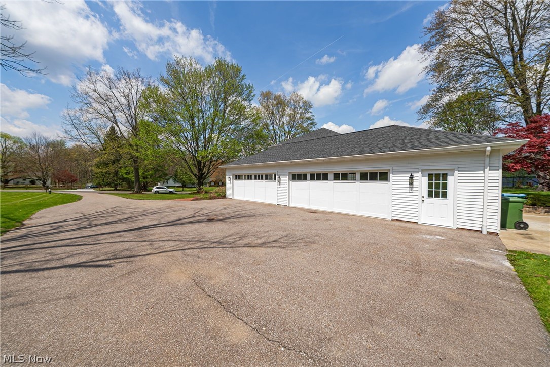 35 Greentree Road Moreland Hills, OH 44022 - Photo 43 of 45
