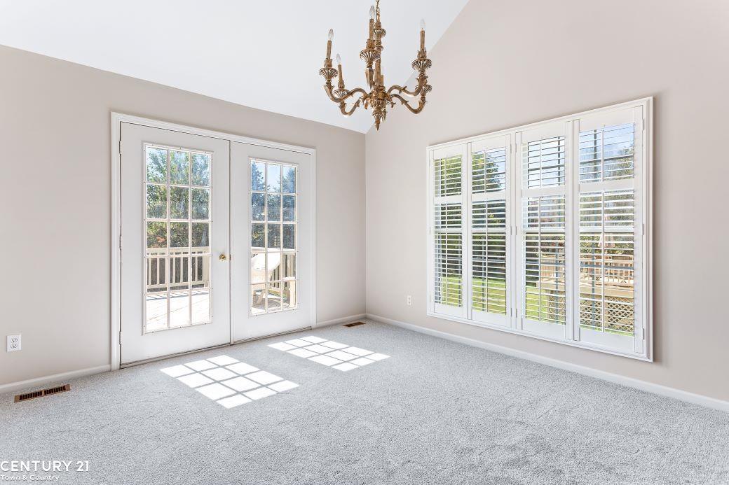 1050 Pointe Pl Boulevard Rochester, MI 48307 - Photo 14 of 50