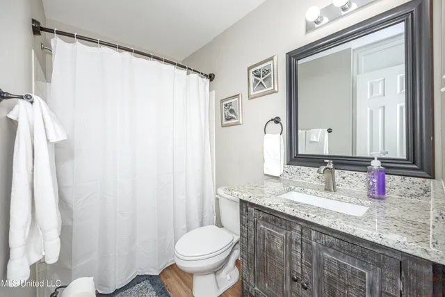 $239,900 | 2421 Beachview Drive, Unit F16, Ocean Springs, MS 39564