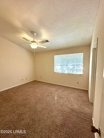 $1,495 | 900 State Rd S-7-297, Unit G4, Beaufort, SC 29902