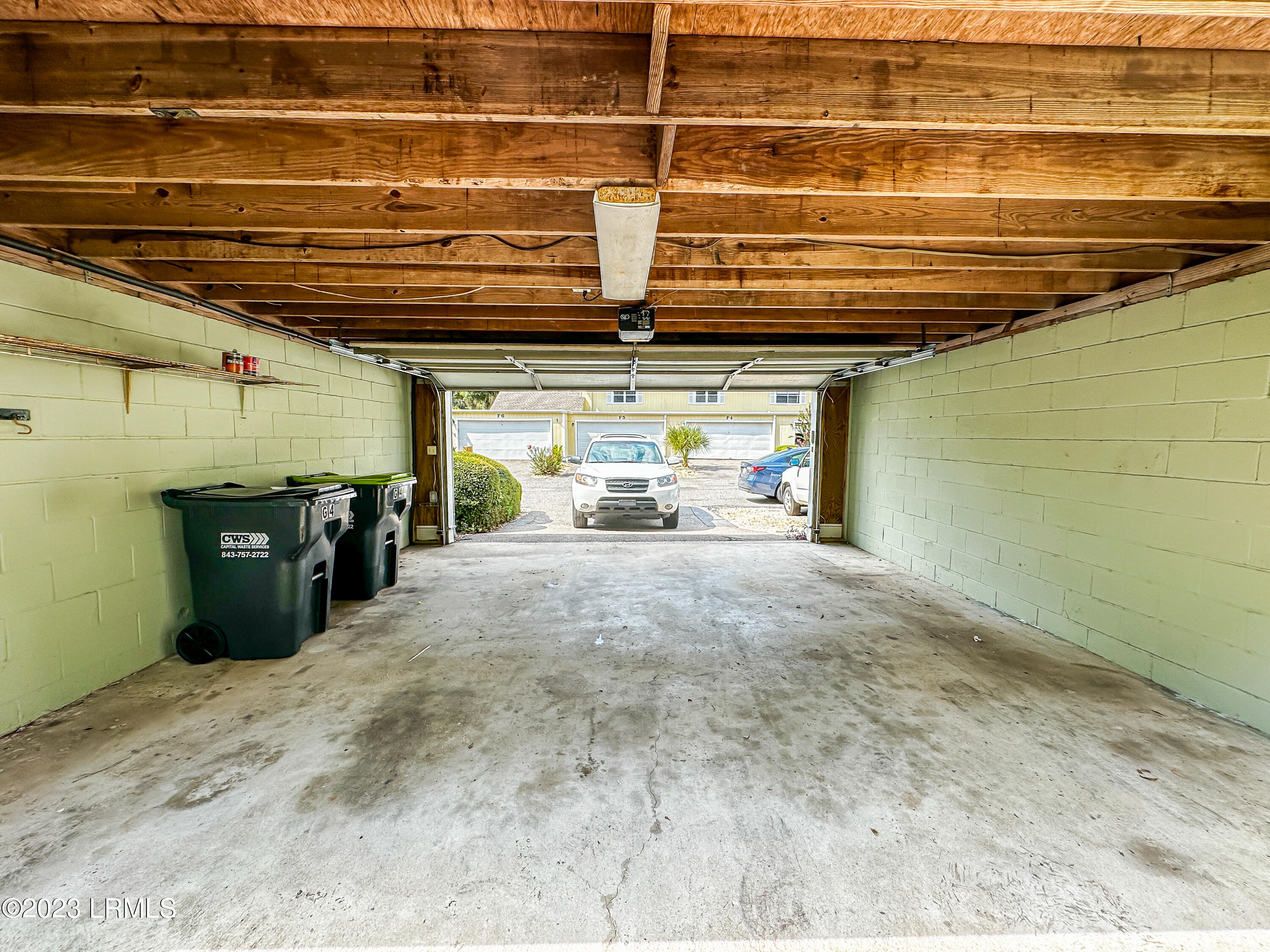 900 State Rd S-7-297, Unit G4 Beaufort, SC 29902 - Photo 3 of 23 IMG_2582