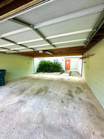 $1,575 | 900 State Rd S-7-297, Unit G4, Beaufort, SC 29902