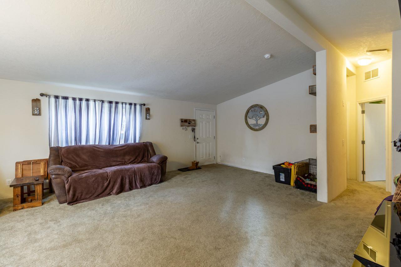 3513 West Olson Road Deer Park, WA 99006 - Photo 7 of 17 Gallery Image 7