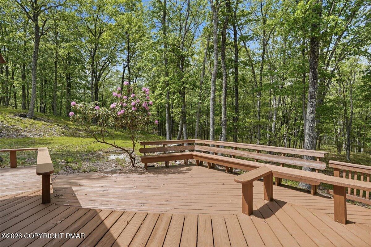1517 Deer Run East Bushkill, PA 18324 - Photo 31 of 42 a view of outdoor space with seating