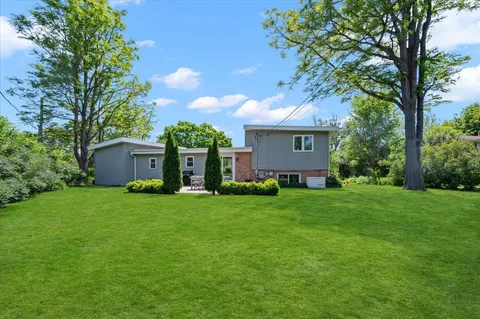 $949,000 | 2932 Central Avenue, Wilmette, IL 60091