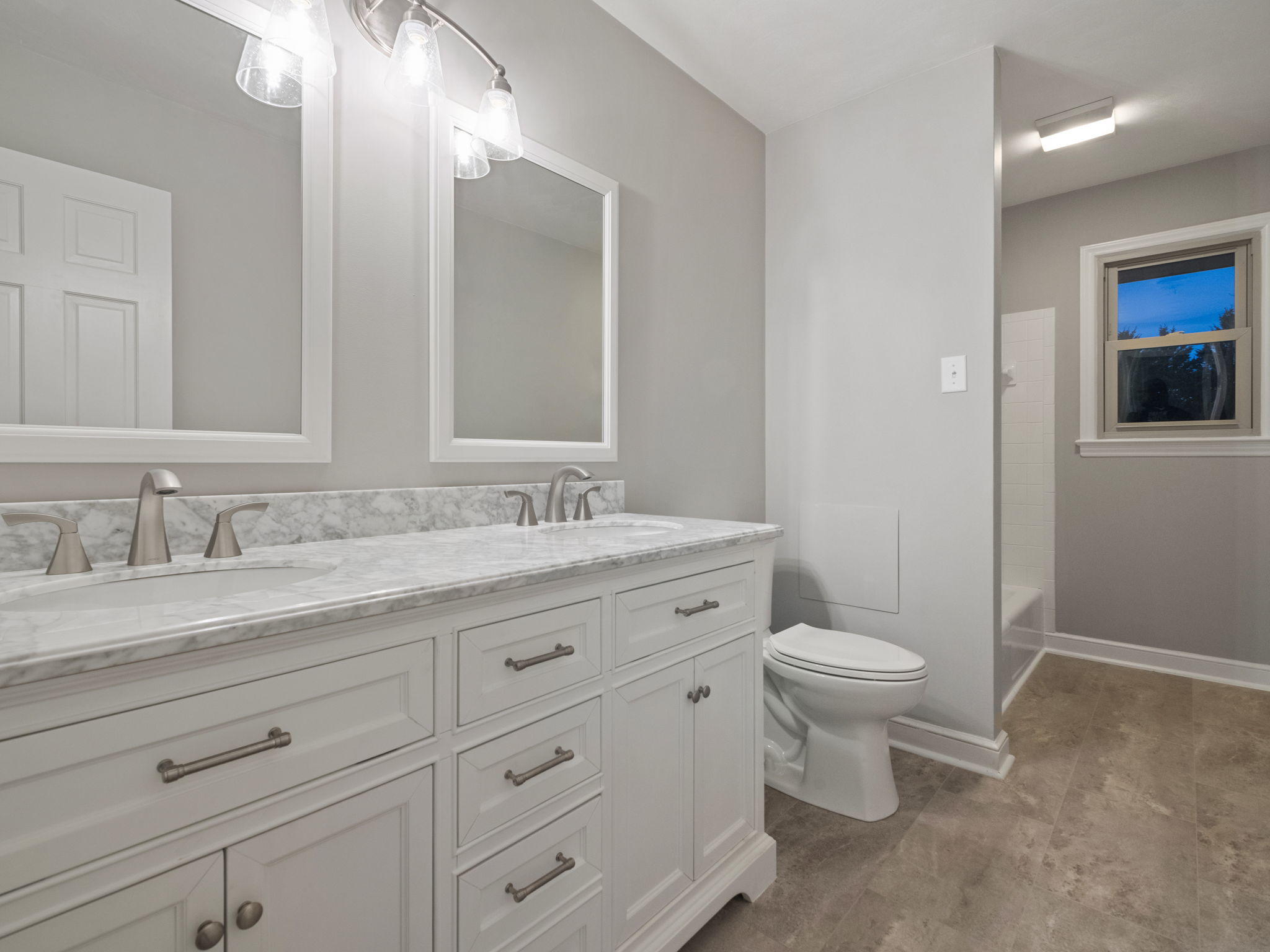 5228 Rosecliff Road Roanoke, VA 24018 - Photo 11 of 32 Bath