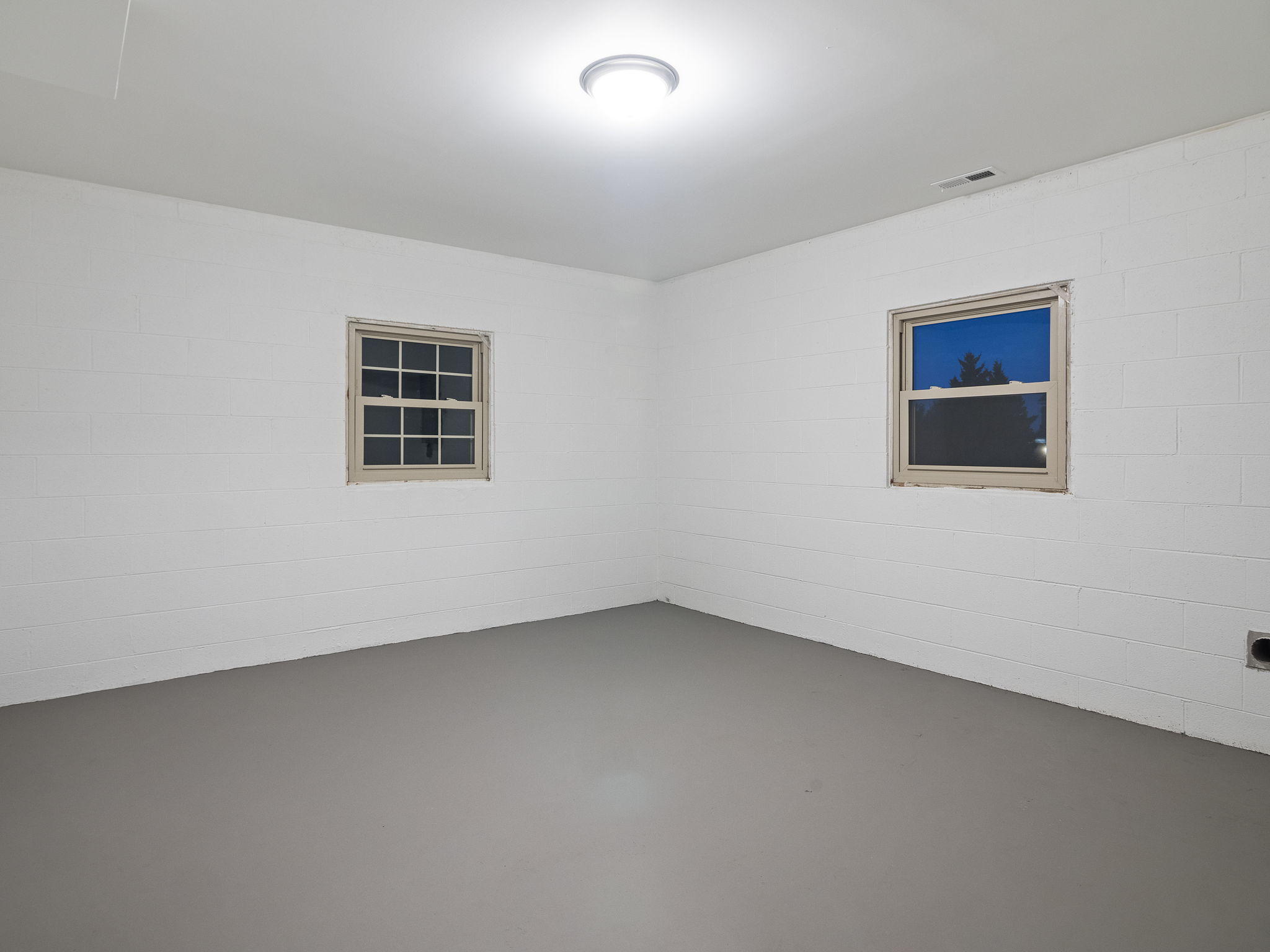 5228 Rosecliff Road Roanoke, VA 24018 - Photo 17 of 32 Bonus Space in Basement