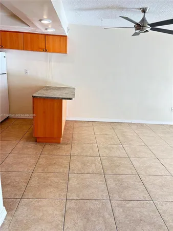 $1,760 | 7310 Southwest 82nd Street, Unit A219, Miami, FL 33143