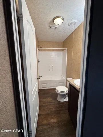 $199,000 | 14927 Northwest Red Oak, Altha, FL 32421