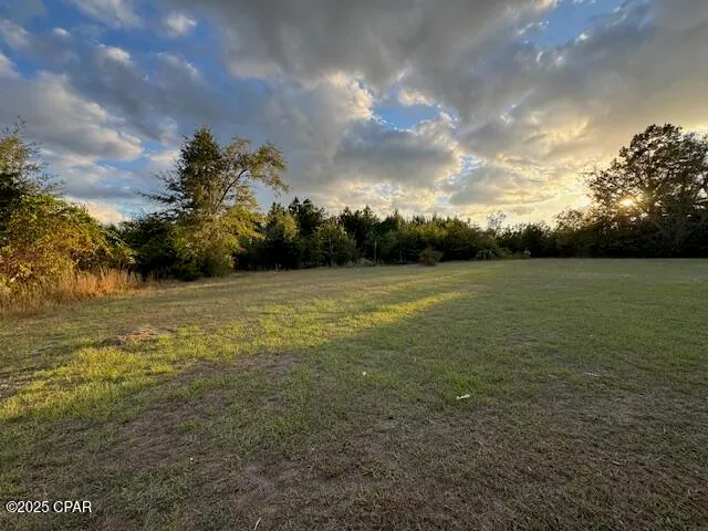 $199,000 | 14927 Northwest Red Oak, Altha, FL 32421