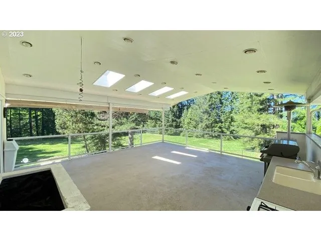 $940,000 | 24304 Northeast Richards Road, Brush Prairie, WA 98606