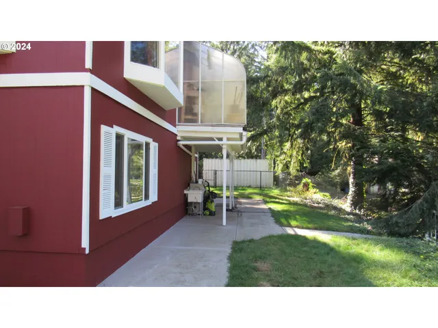 $940,000 | 24304 Northeast Richards Road, Brush Prairie, WA 98606