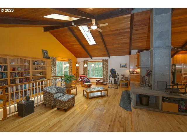 $940,000 | 24304 Northeast Richards Road, Brush Prairie, WA 98606