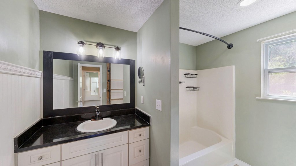 1348 Edwin Reynolds Road Cottonwood, AL 36320 - Photo 28 of 55