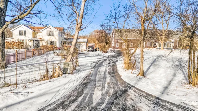 $850,000 | 4801 Barreville Road, Prairie Grove, IL 60012