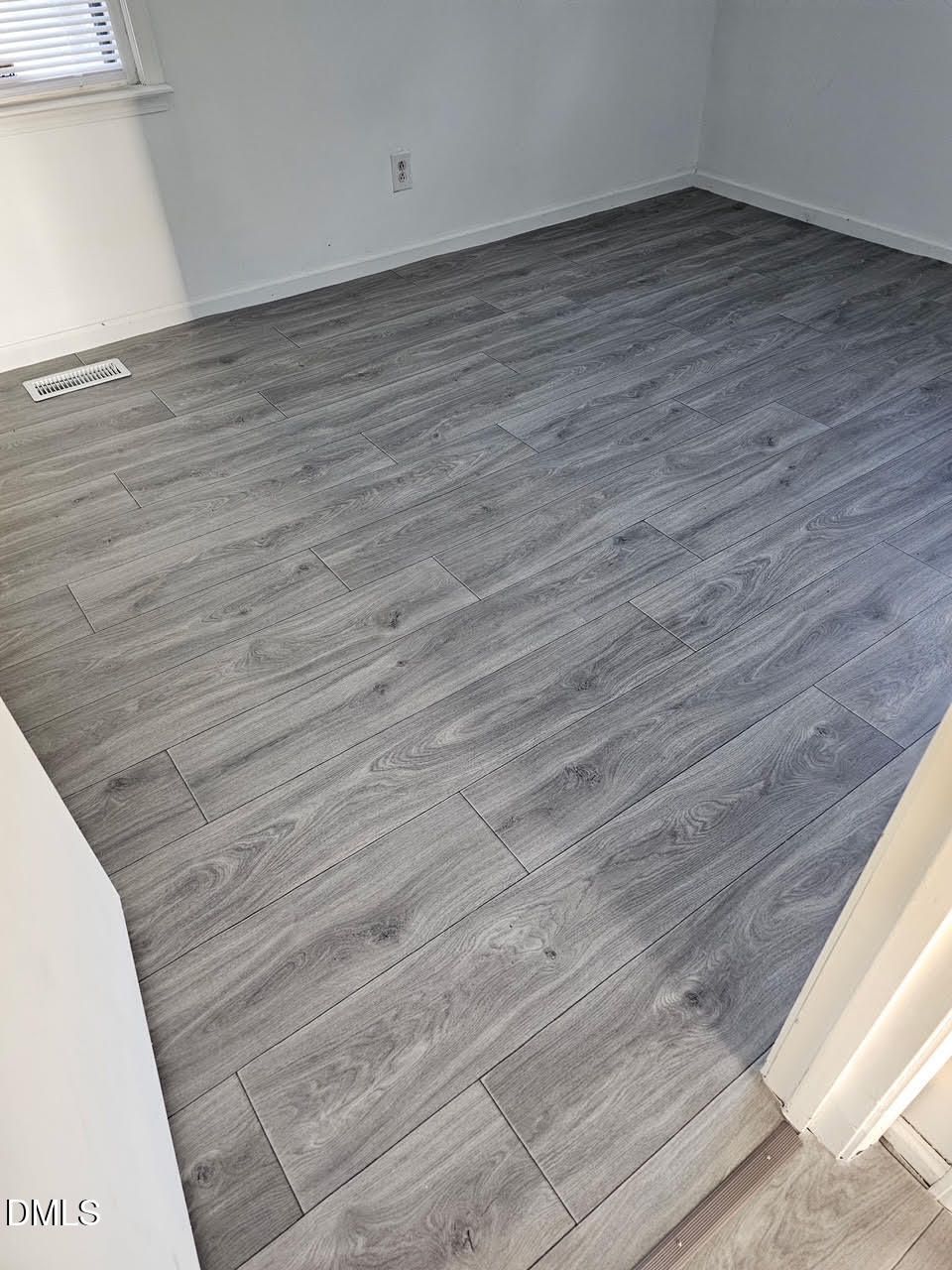 419 Snow Hill Road Warrenton, NC 27589 - Photo 2 of 21 14