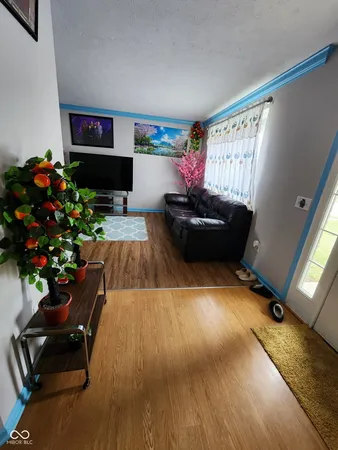 $309,999 | 6951 Governors Point Boulevard, Indianapolis, IN 46217