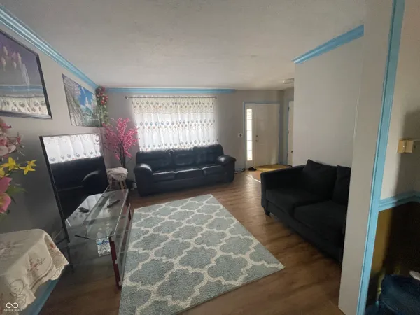 $309,999 | 6951 Governors Point Boulevard, Indianapolis, IN 46217