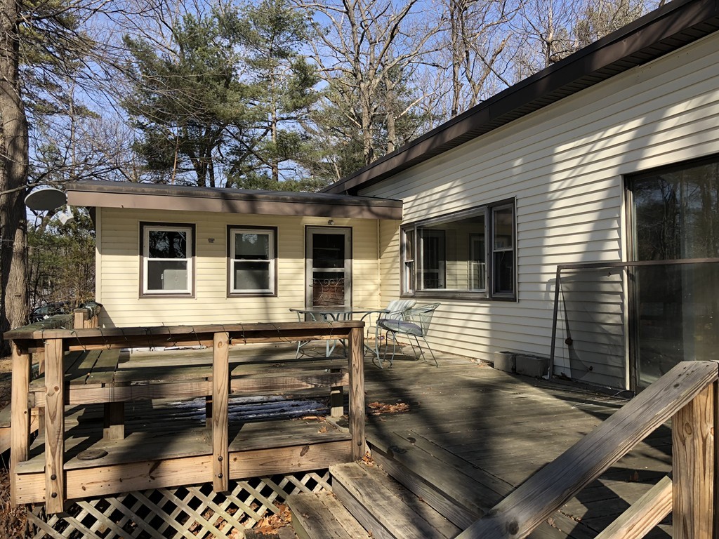 435 Townsend Harbor Road Lunenburg, MA 01462 - Photo 23 of 25 Gallery Image 23