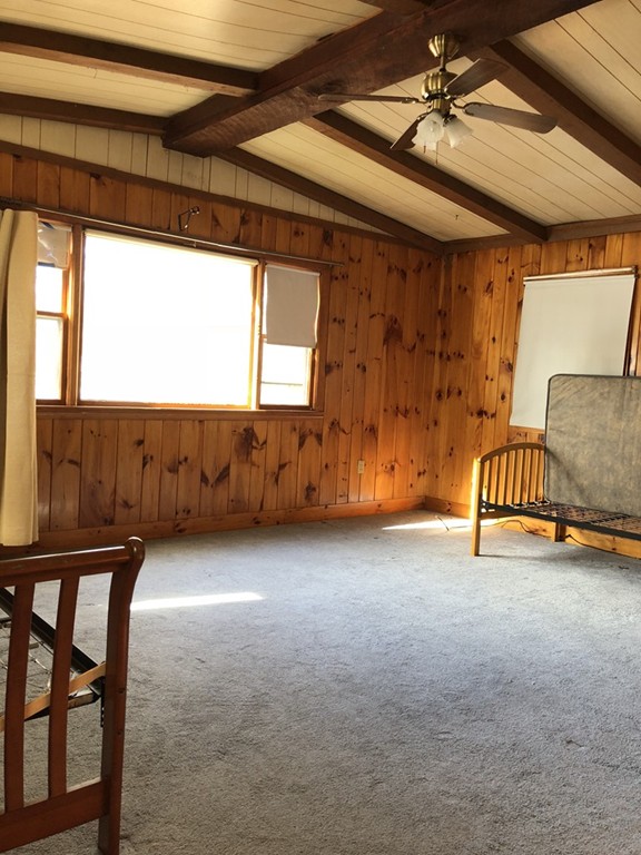 435 Townsend Harbor Road Lunenburg, MA 01462 - Photo 10 of 25 Gallery Image 10